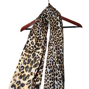 Nicole Marciano cheetah print infinity scarf